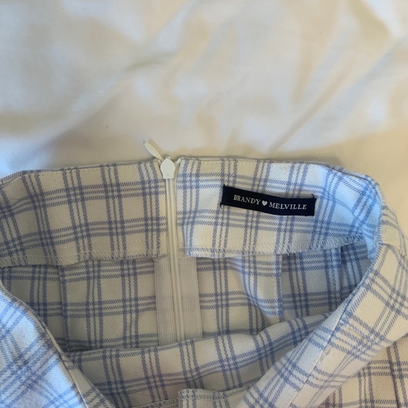 Brandy Melville cara skirt - Picture 3 of 3